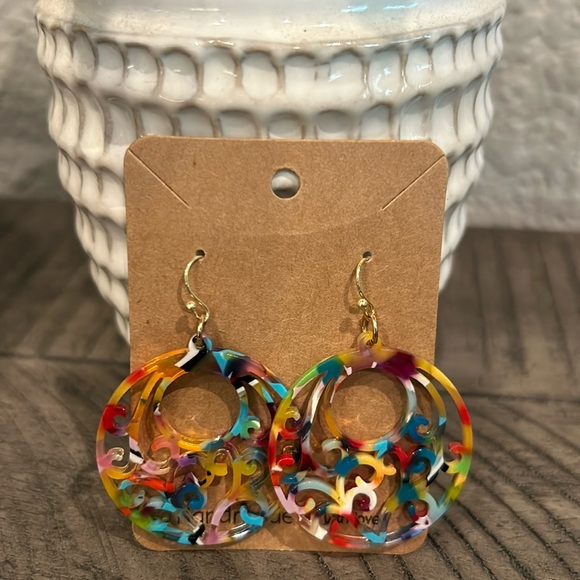 Hand Crafted Jewelry - Handcrafted Muti Color Circle Dangling Earring NWT